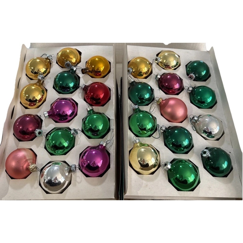Trim A Home Glass Christmas Ornaments Lot of 26 Round Balls K Mart 2.5" Vintage‎
